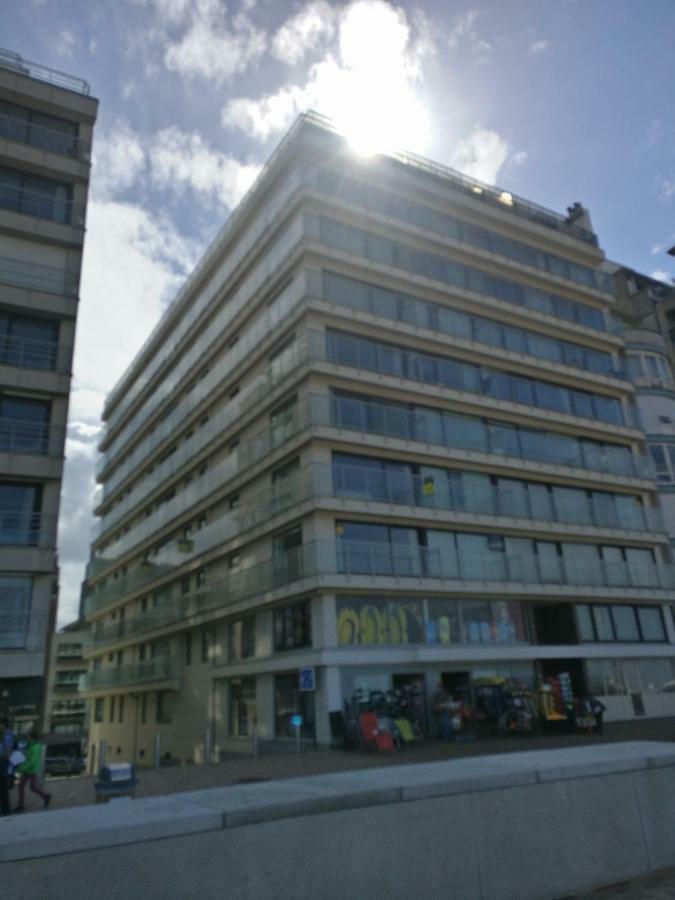 Wenduine Op Zeedijk Leilighet Eksteriør bilde